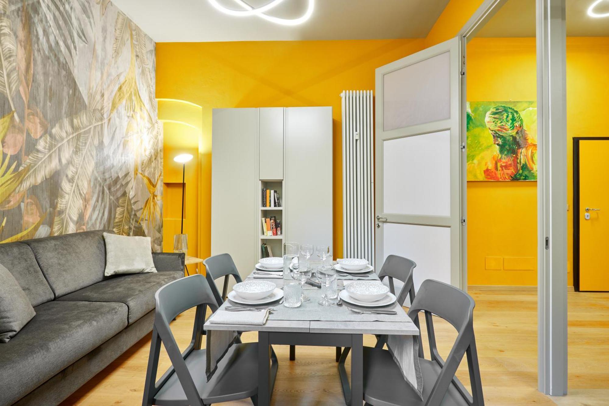 Central And Comfy Apartment Free Netflix And Disney Plus โบโลญญา ภายนอก รูปภาพ