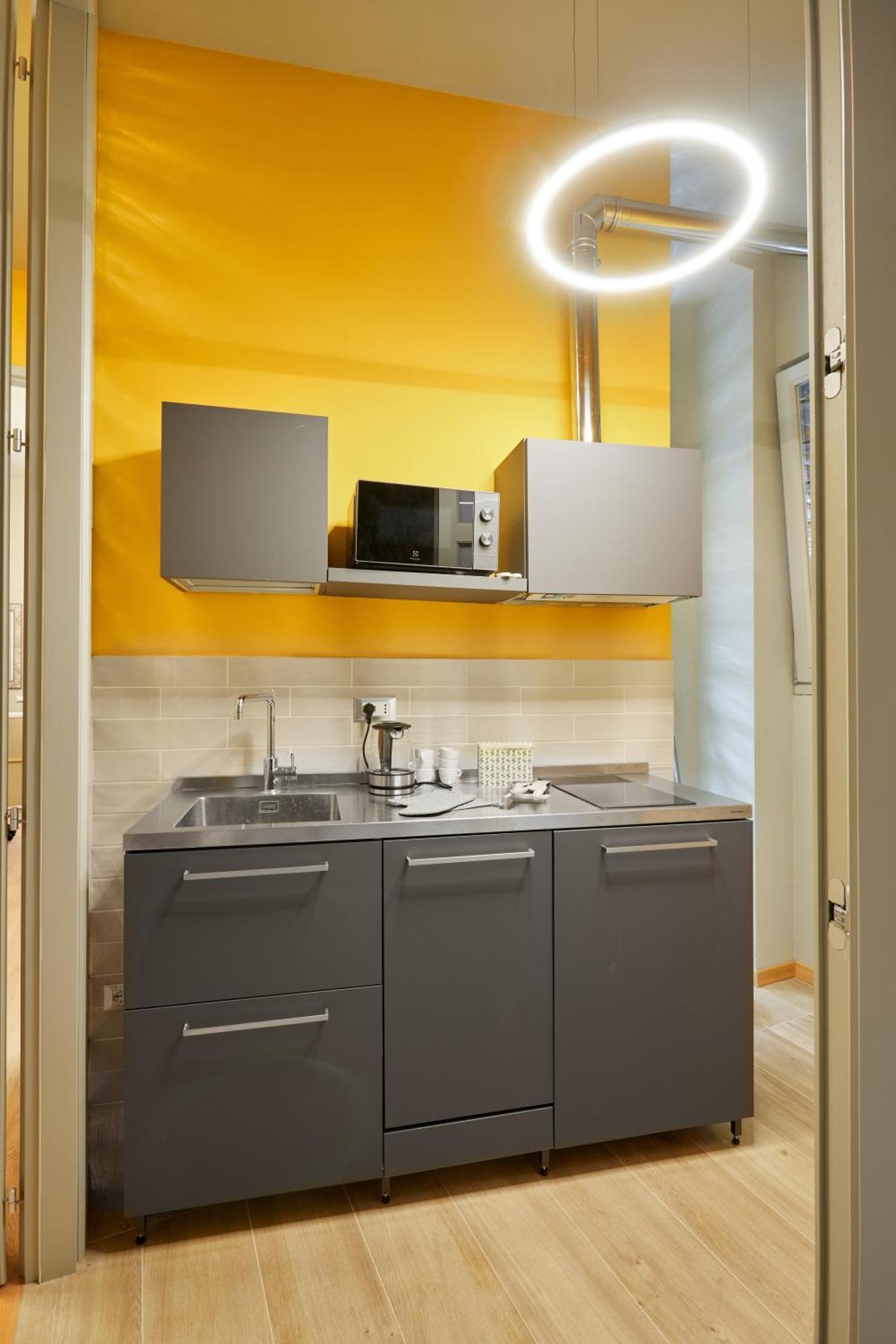 Central And Comfy Apartment Free Netflix And Disney Plus โบโลญญา ภายนอก รูปภาพ